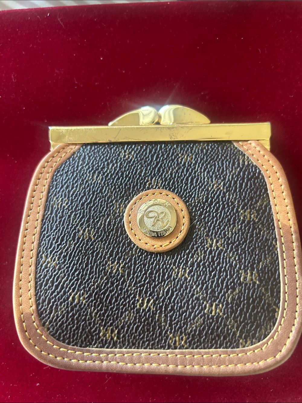 Rioni Classic Brown Monogram Coin Purse